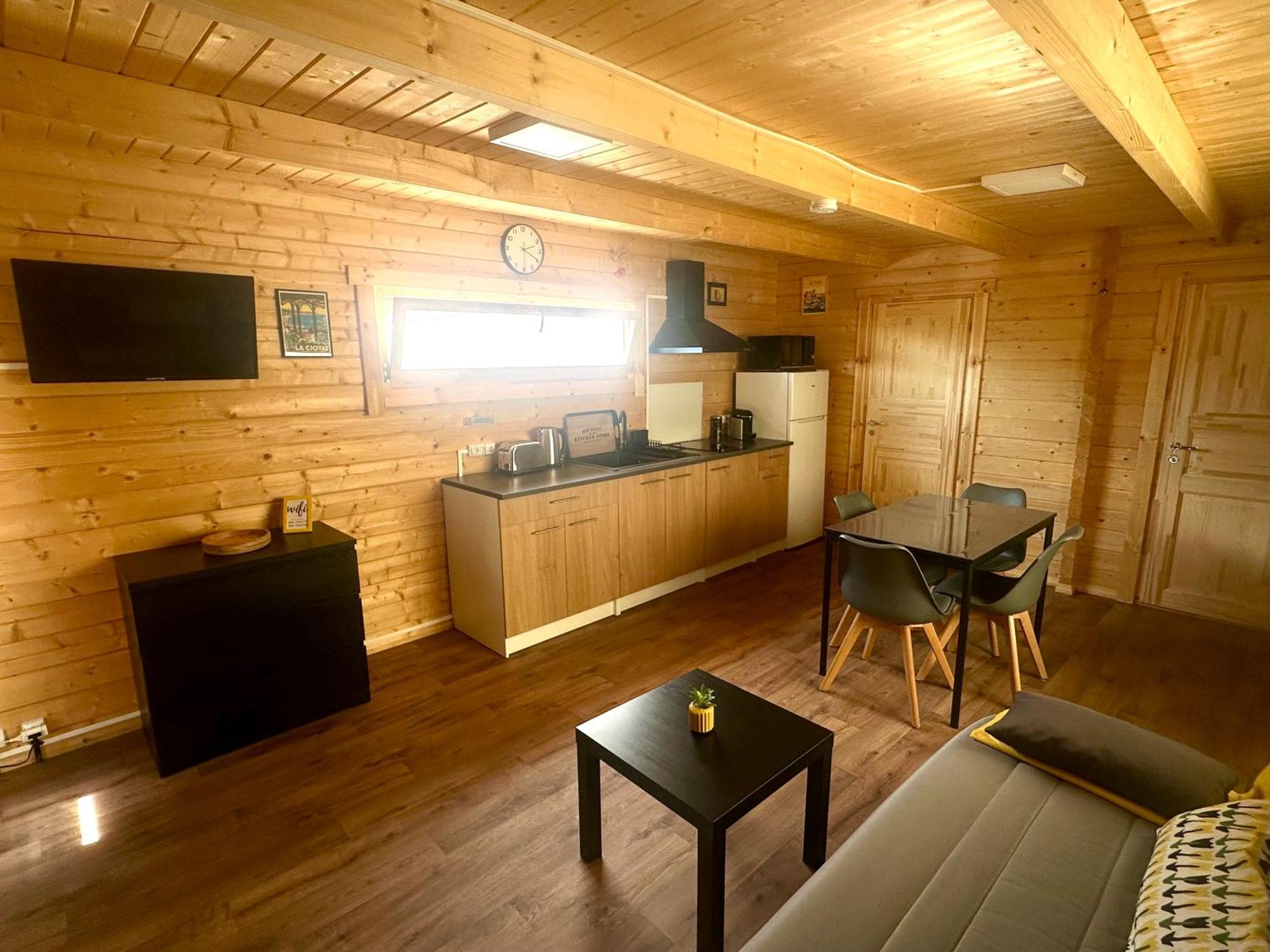 Chalet Ceyrenite Ceyreste エクステリア 写真